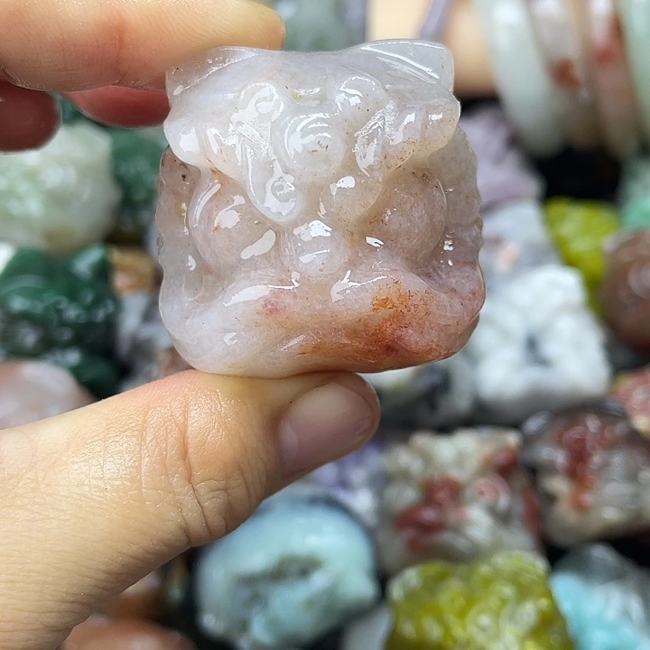 石英岩玉未镶嵌醒狮冰草莓酱醒狮