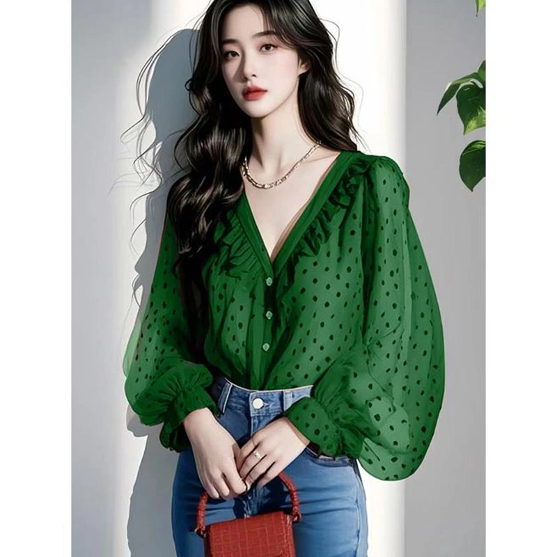 2025夏季法式新港风复古V领木耳边雪纺长袖衬衫女小众高级感上衣