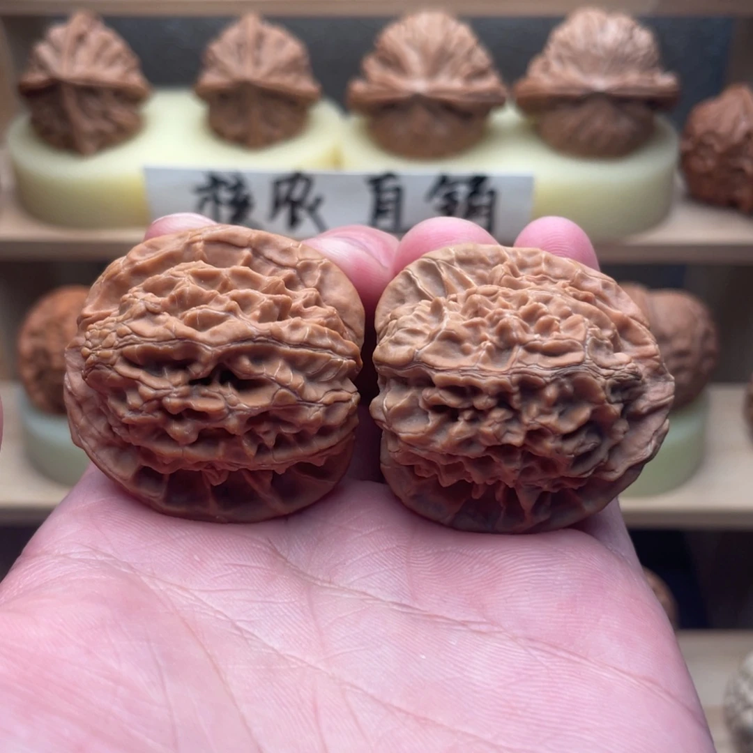 文玩核桃吊坠核王37