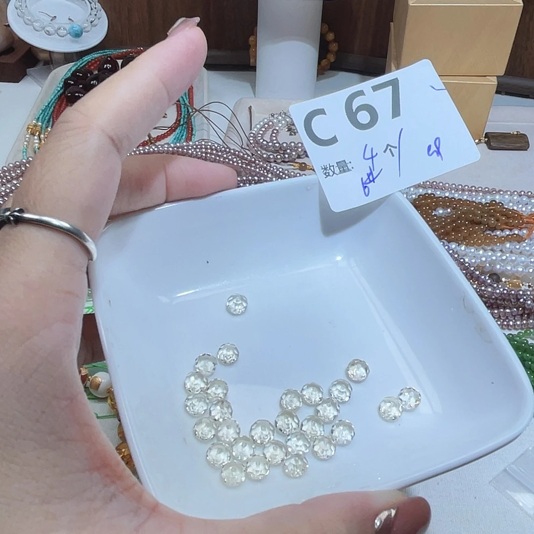 水晶珠宝半成品未镶嵌X67。