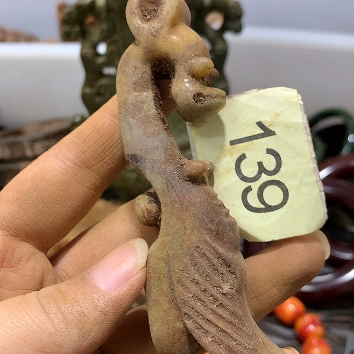 和田玉未镶嵌毛衣链