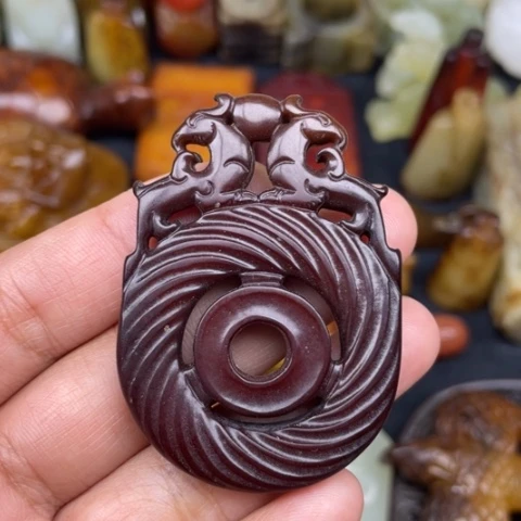 和田玉未镶嵌颈饰31