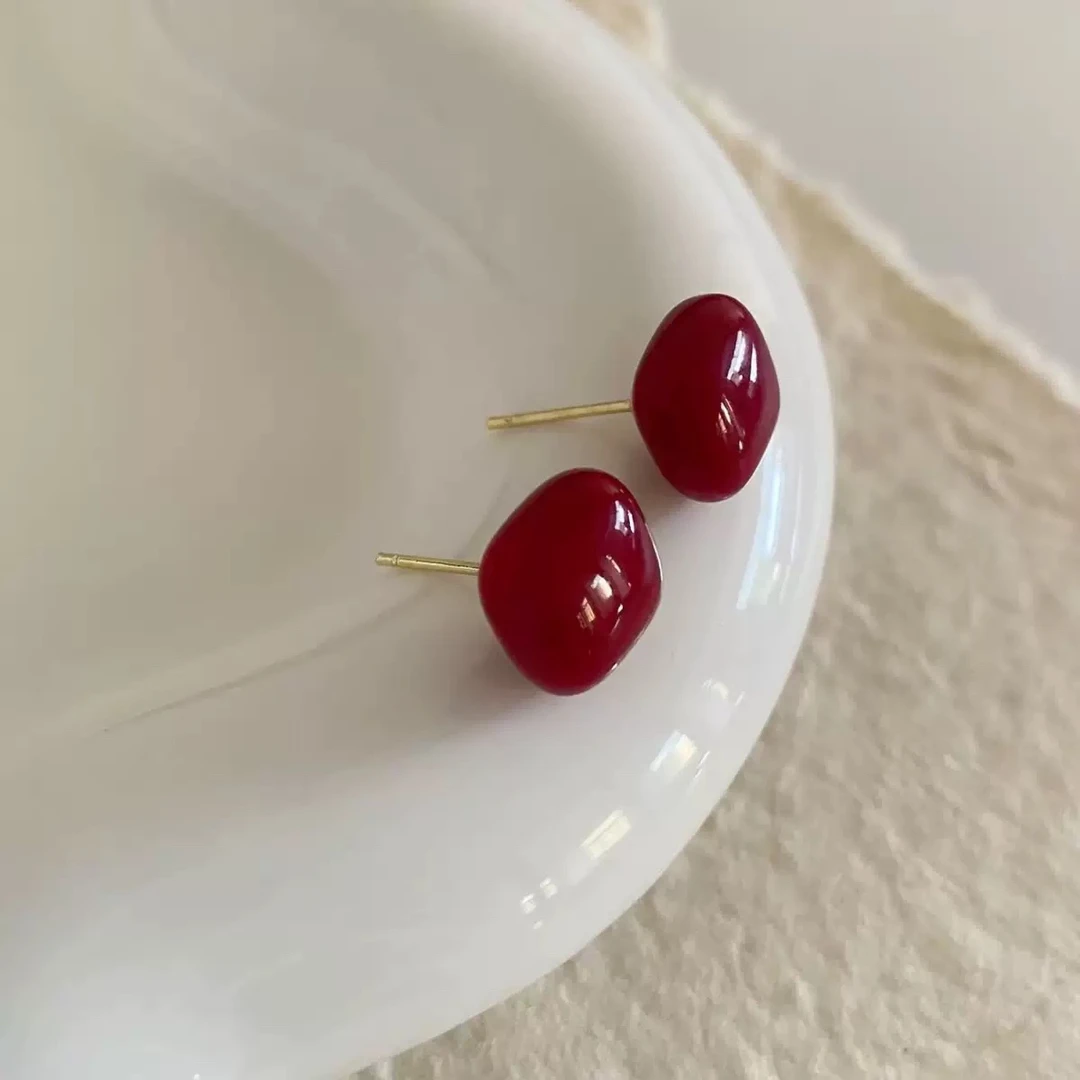 铜合金仿珍珠耳饰 小方糖珍珠耳钉安克拉红s925银针2025爆款耳钉