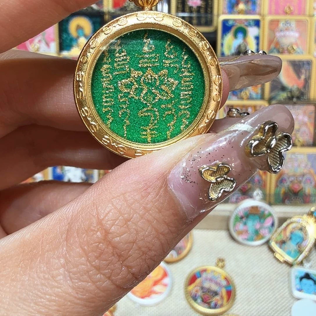 吊坠热贡纯手绘唐卡非遗文化