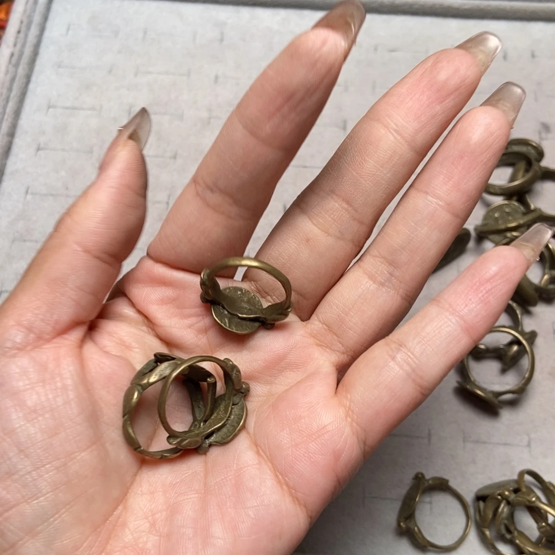 颈饰琉璃印度尼西亚11