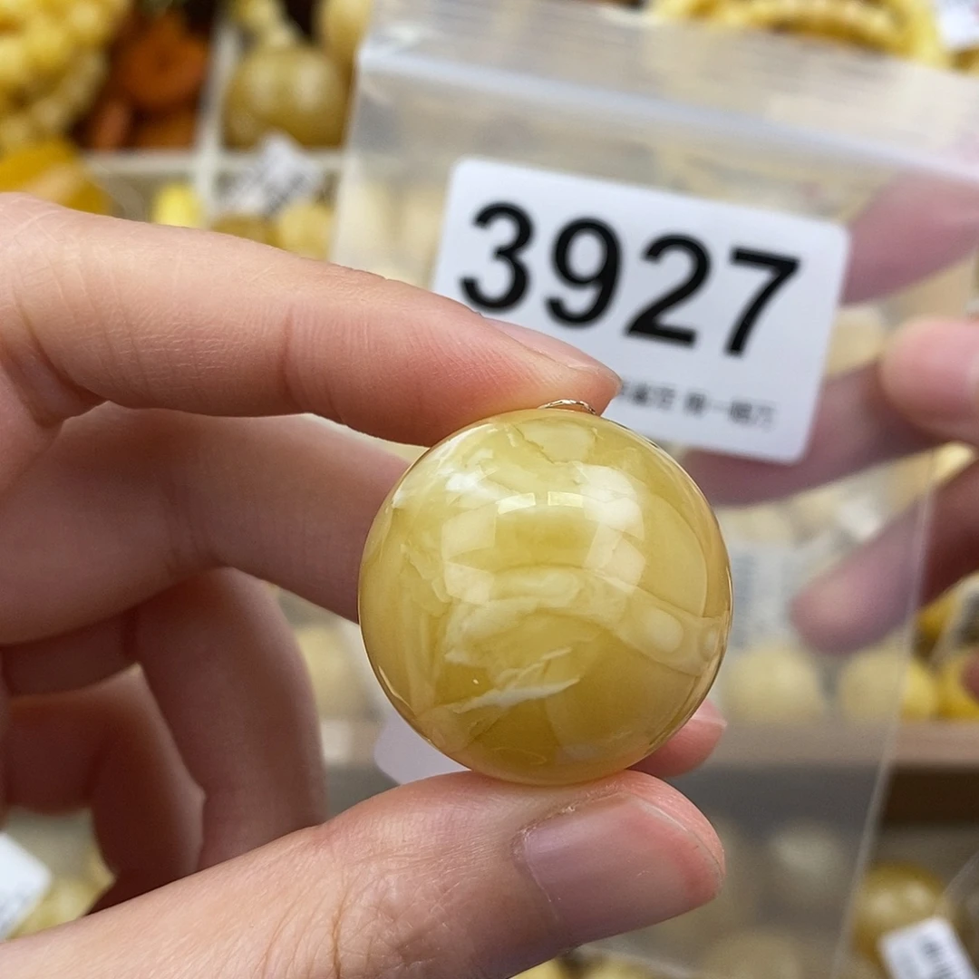 蜜蜡未镶嵌珠宝奇石27