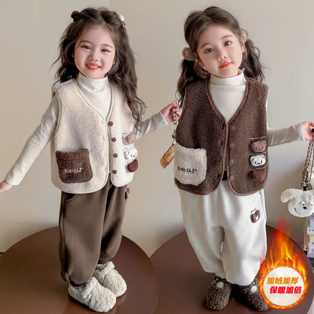 女童加厚马甲2025冬季洋气百搭儿童羊羔毛坎肩女宝宝外穿保暖背心