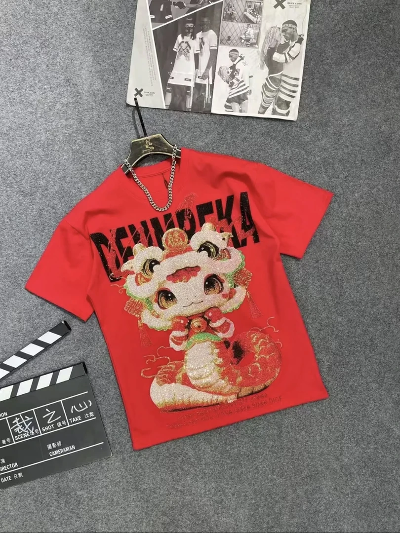 11876蛇年重工卡通蛇彩色烫钻半袖黑色潮牌潮流短袖重工印花时尚