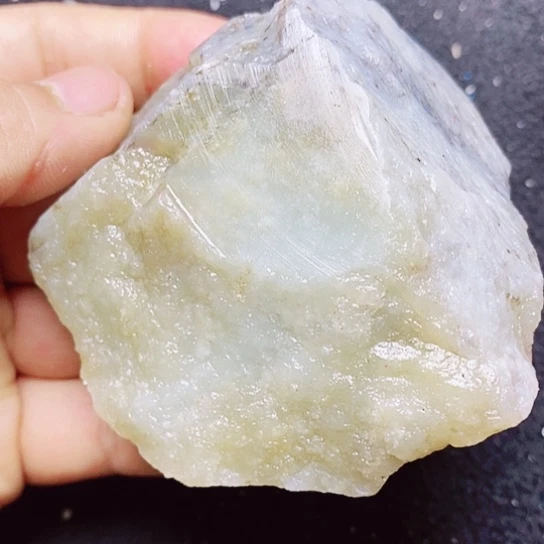 和田玉（糖玉）未镶嵌珠宝半成品