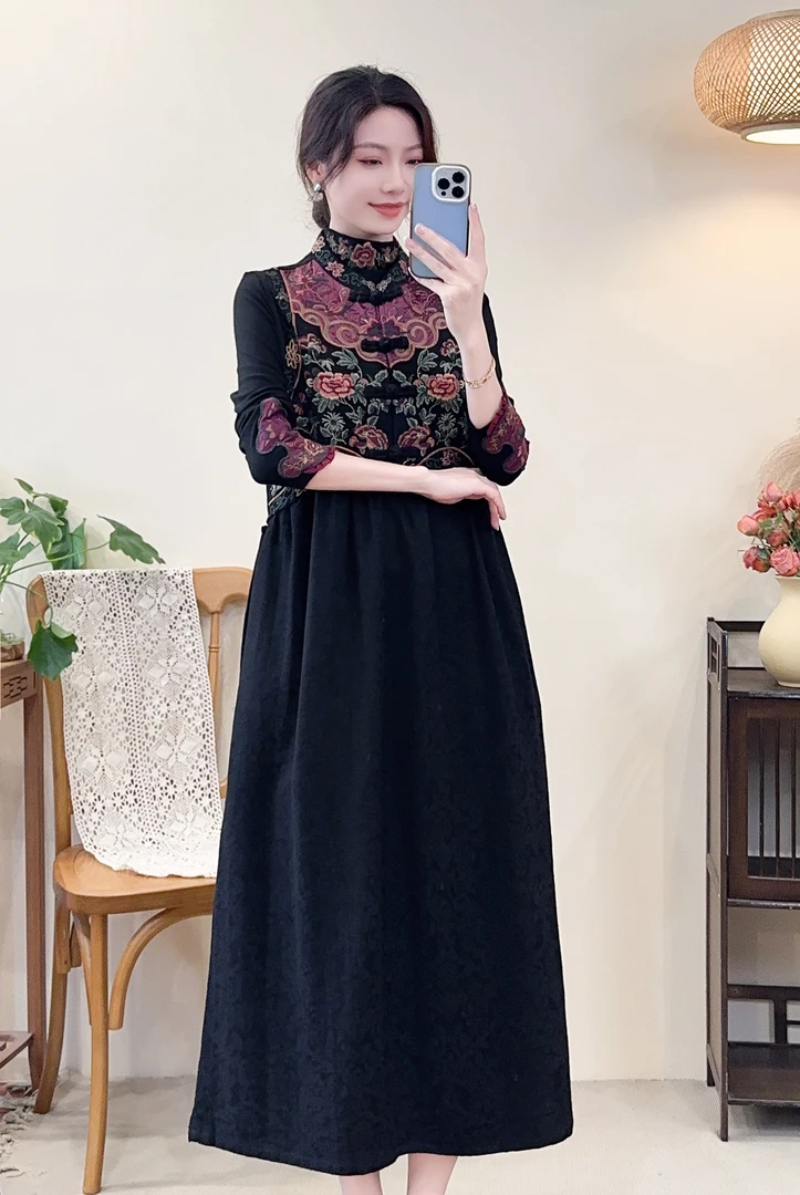 【艺美】（木叶萧萧）2024秋新款民族风复古原创刺绣棉麻背心裙马甲裙