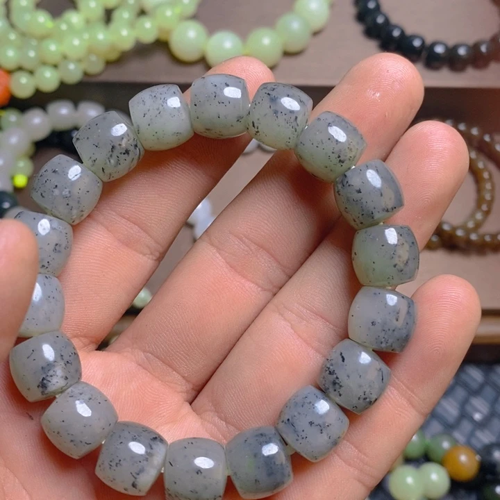 未镶嵌手链和田玉（糖玉）