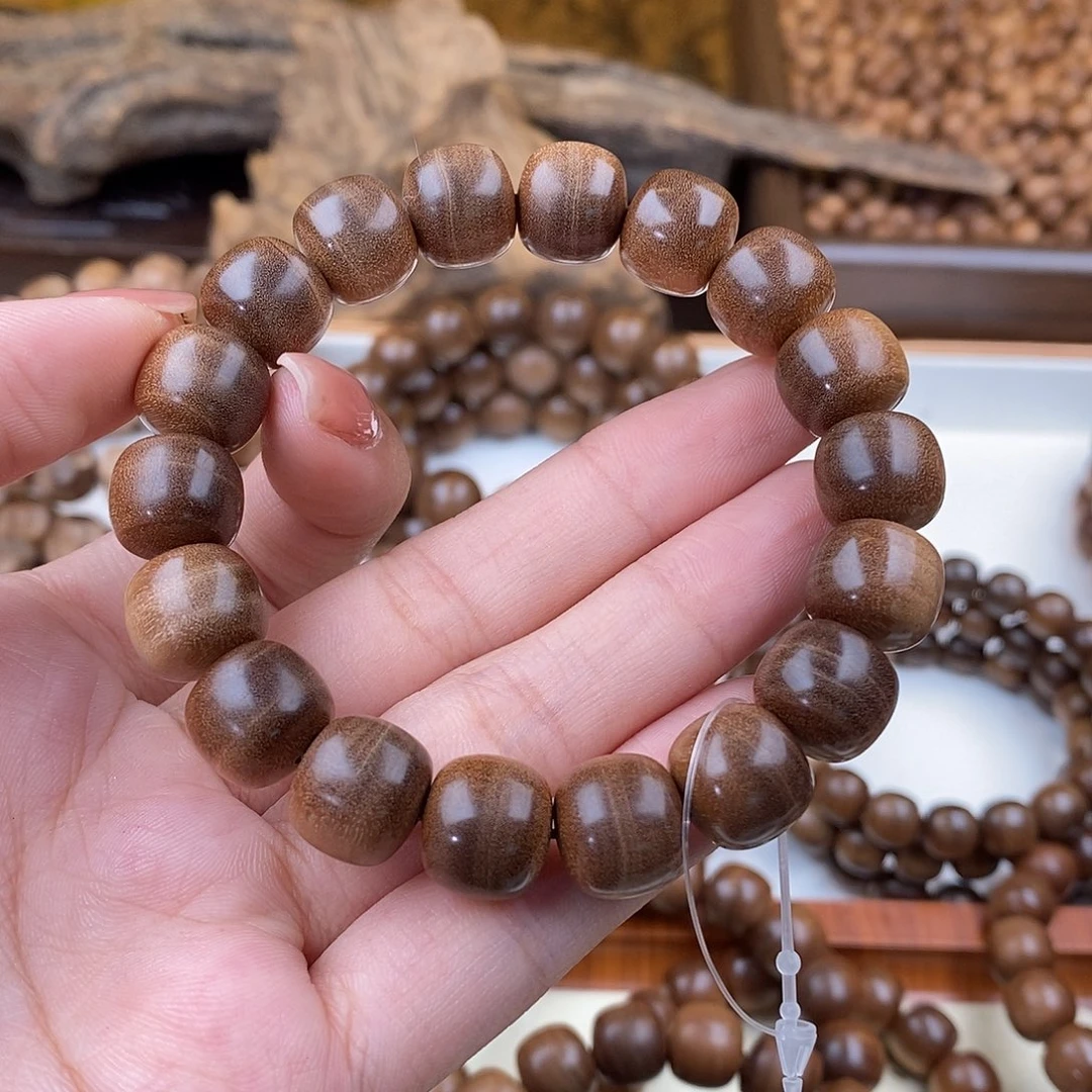 假***头檀香木无事牌全沉水11*12印度迈索尔檀香老料百年