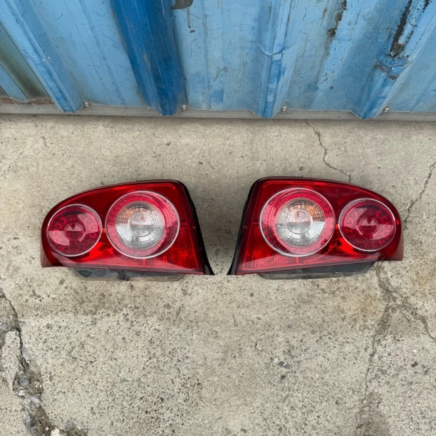 适用09-13款现代名驭后尾灯刹车灯倒车灯防追尾灯