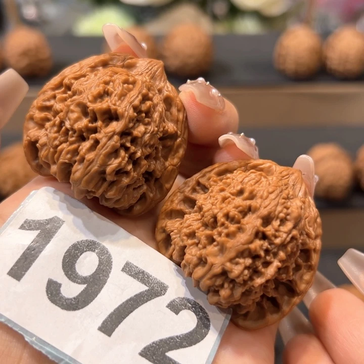 桃核吊坠全品满天星文玩核桃