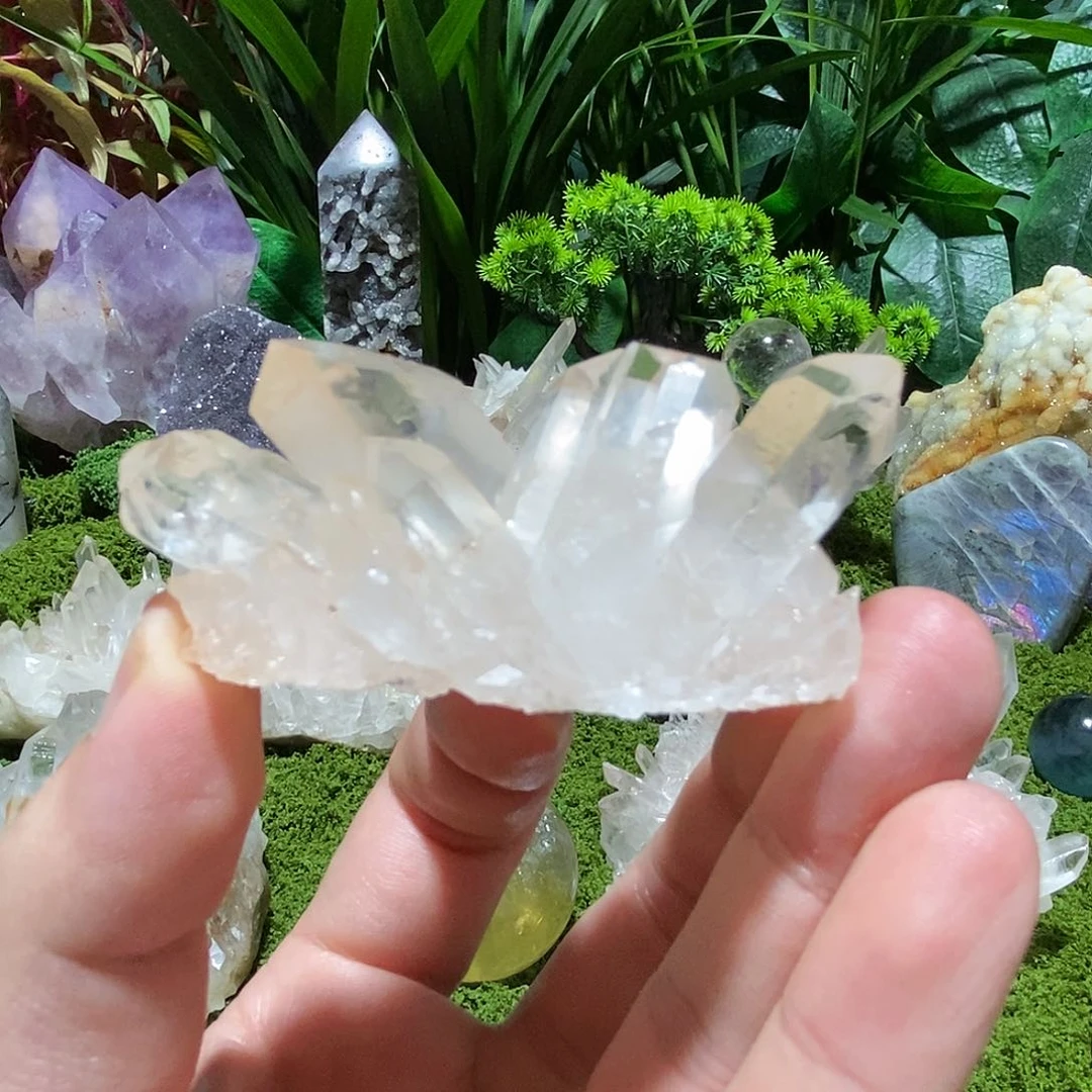 未镶嵌珠宝半成品水晶