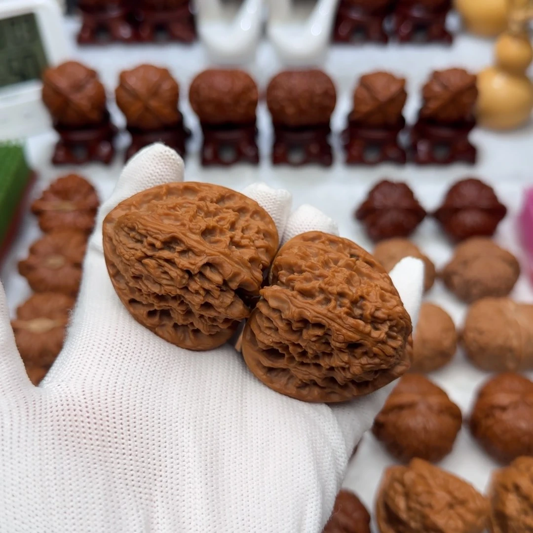 吊坠文玩核桃44三角疆