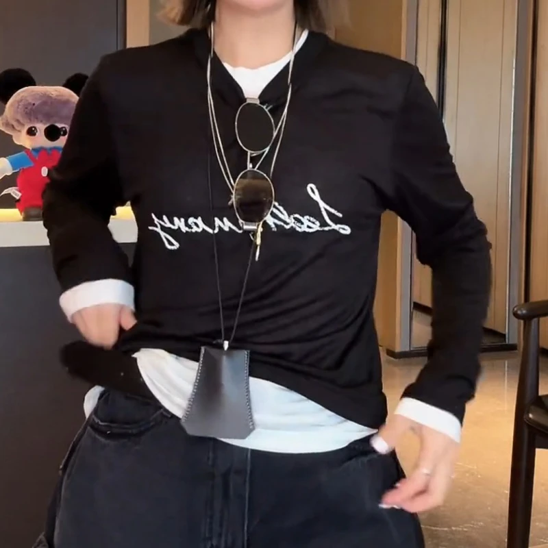 早秋新款假两件款减龄时尚款长袖打底Ｔ恤LK2505369