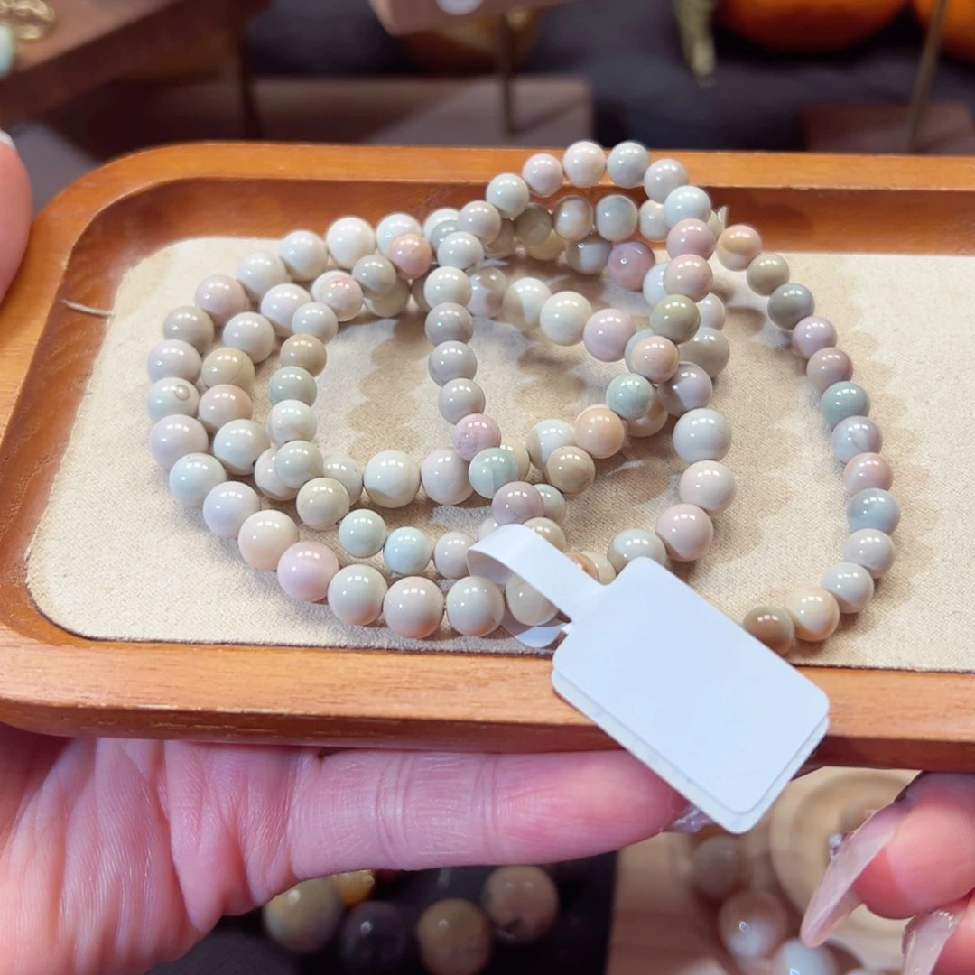 石英质玉手链未镶嵌星****明67