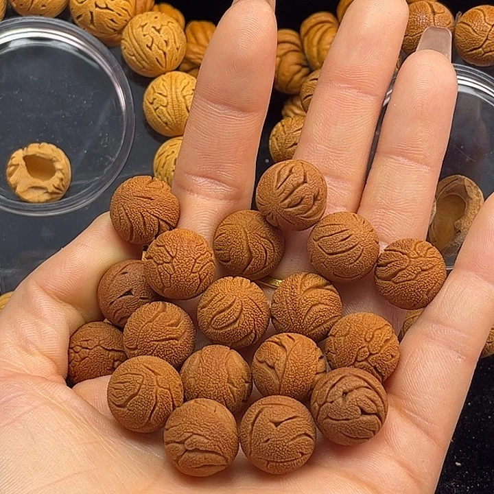 桃核吊坠桃核博雅15