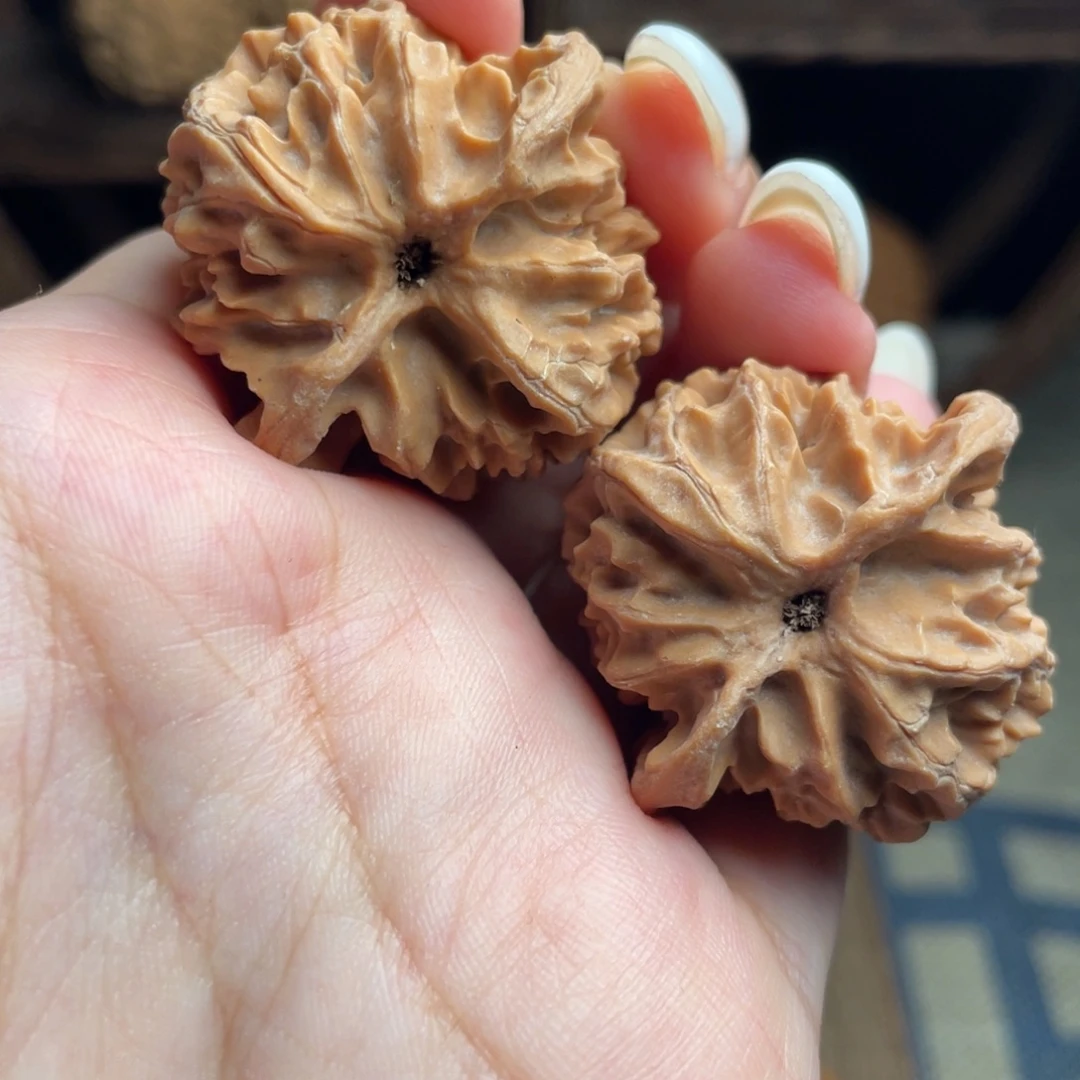 朝***元文玩核桃吊坠36全品苹果园