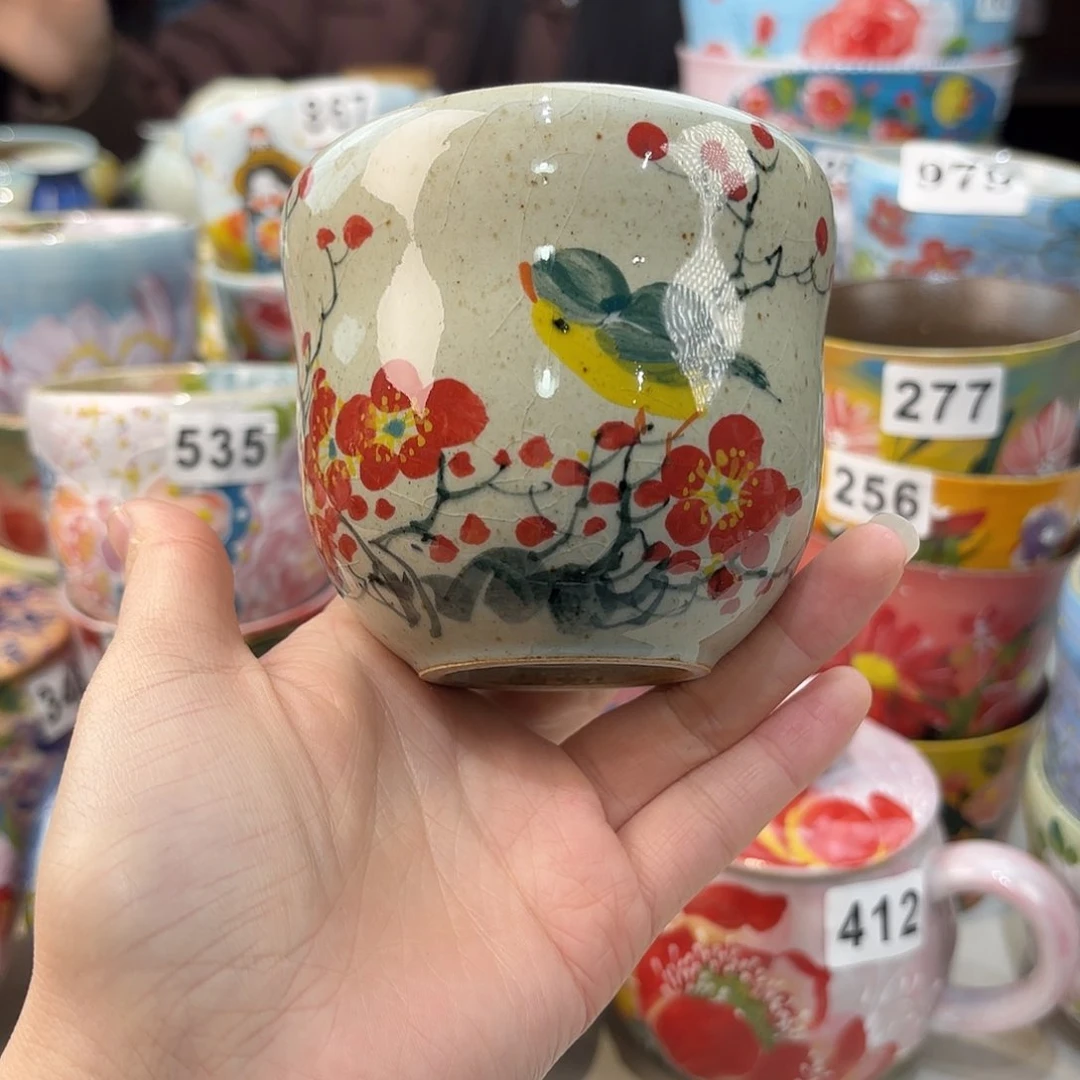瓷片兔兔好可爱呀打个