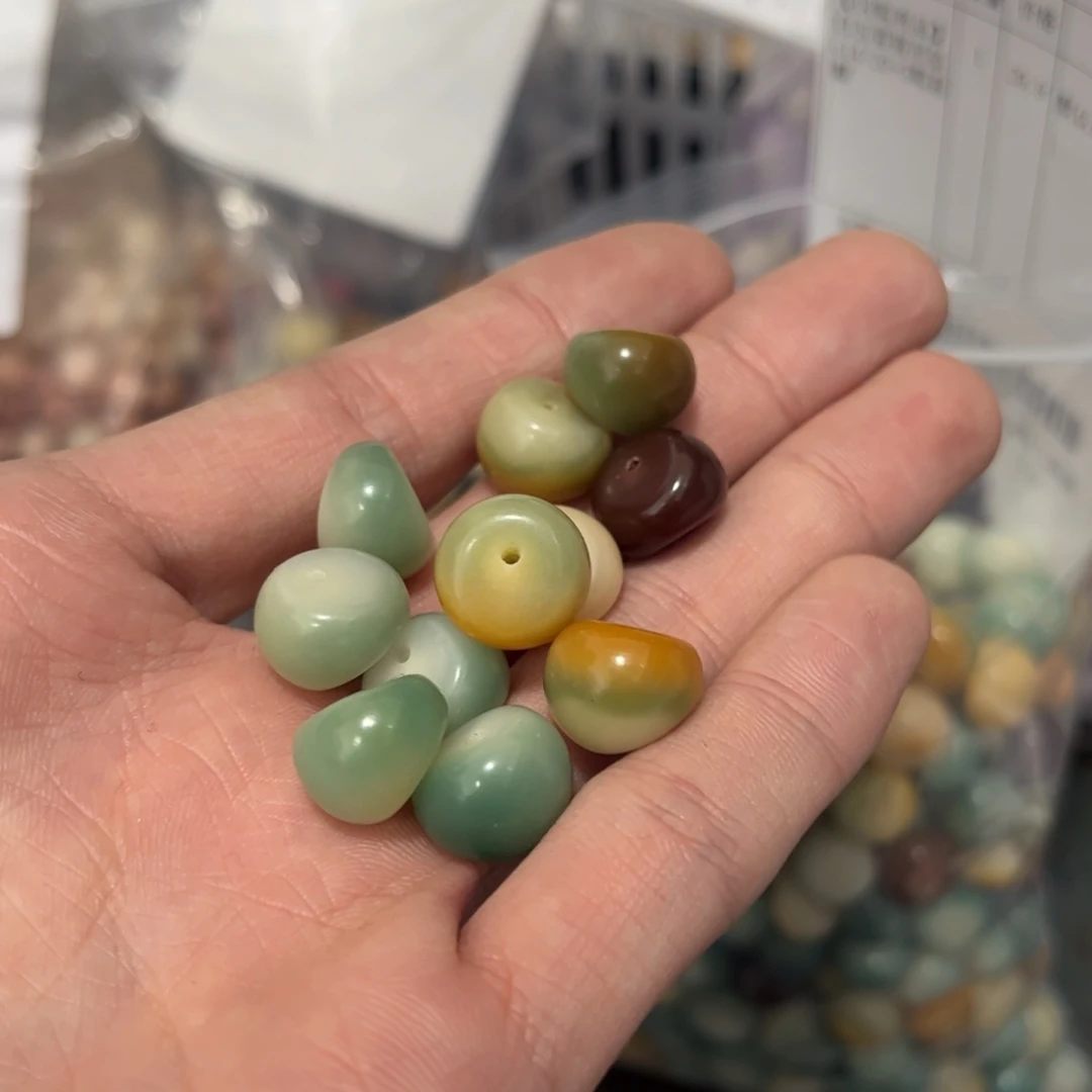【闪购商品】白玉菩提吊坠c14/20+5颗蒜瓣