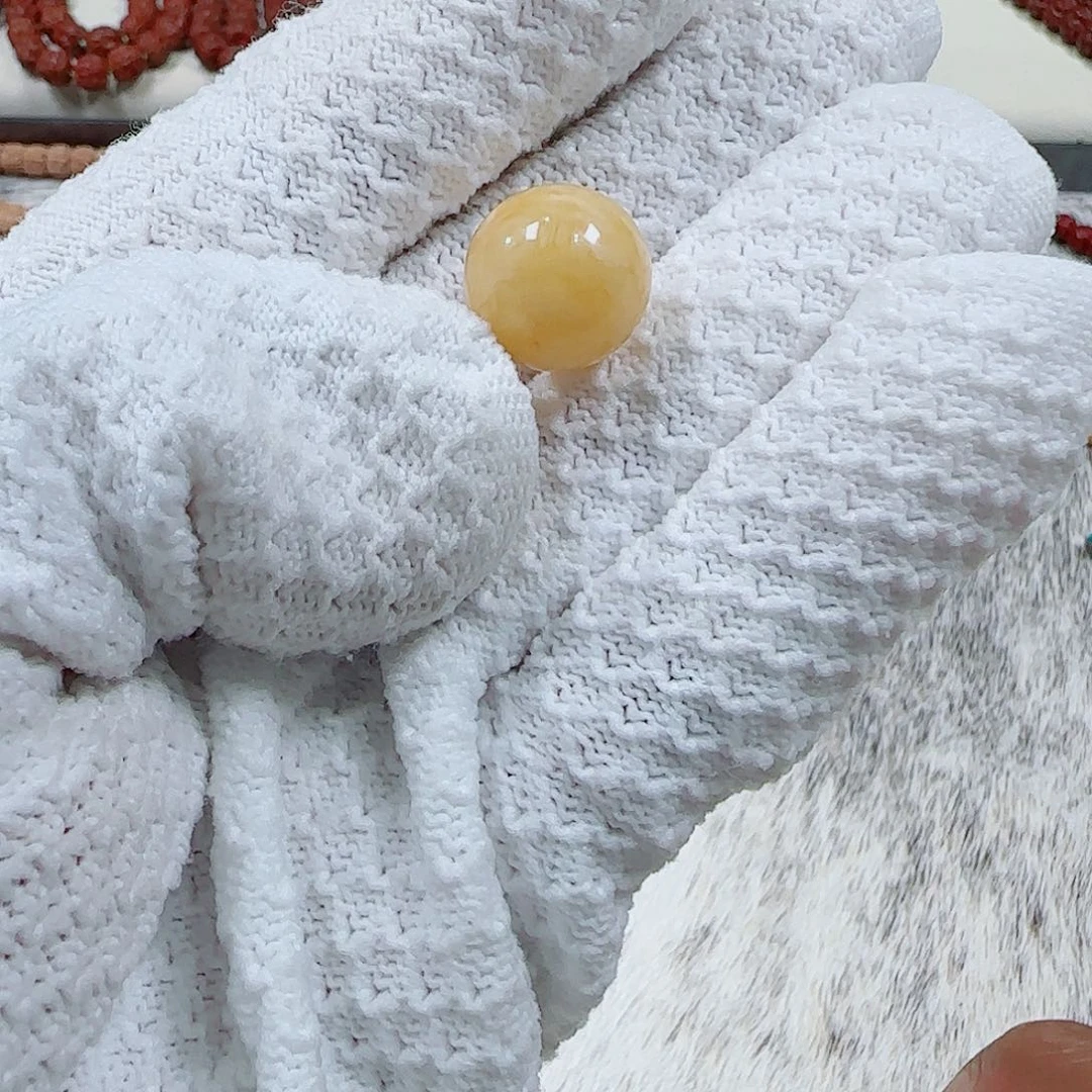 A***g未镶嵌颈饰琥珀蜜蜡