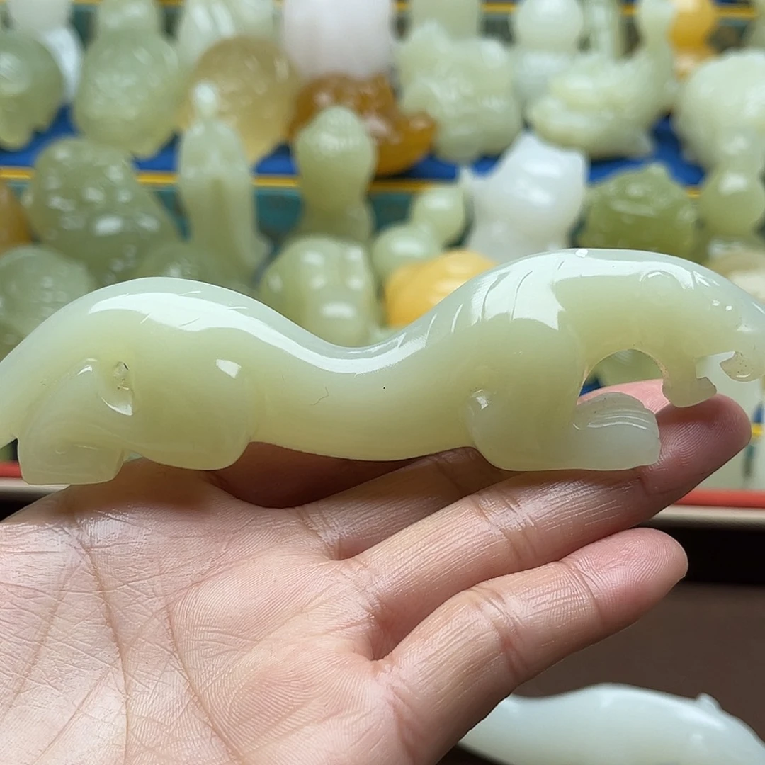 用***3玉天然桌面小摆件