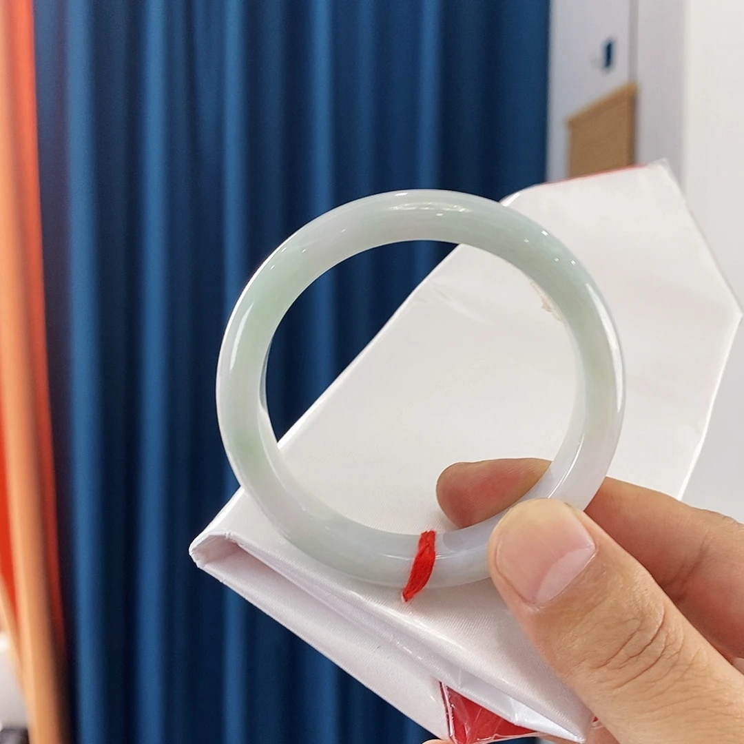 未镶嵌手镯翡翠翡翠