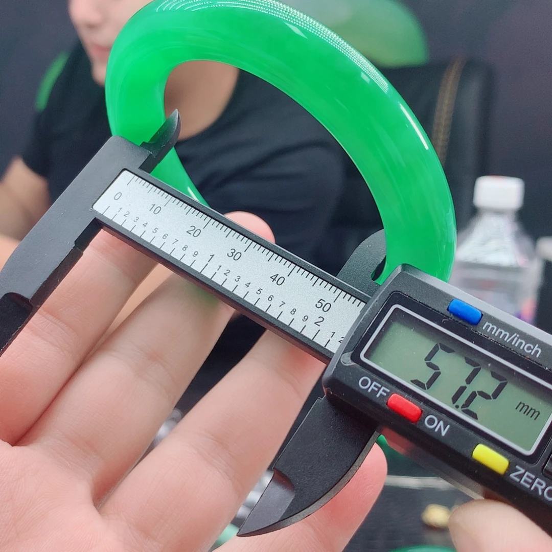 未镶嵌缅甸手镯365