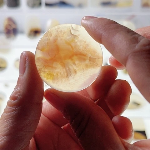 【闪购商品】玛瑙/玉髓珠宝半成品未镶嵌斤*斤