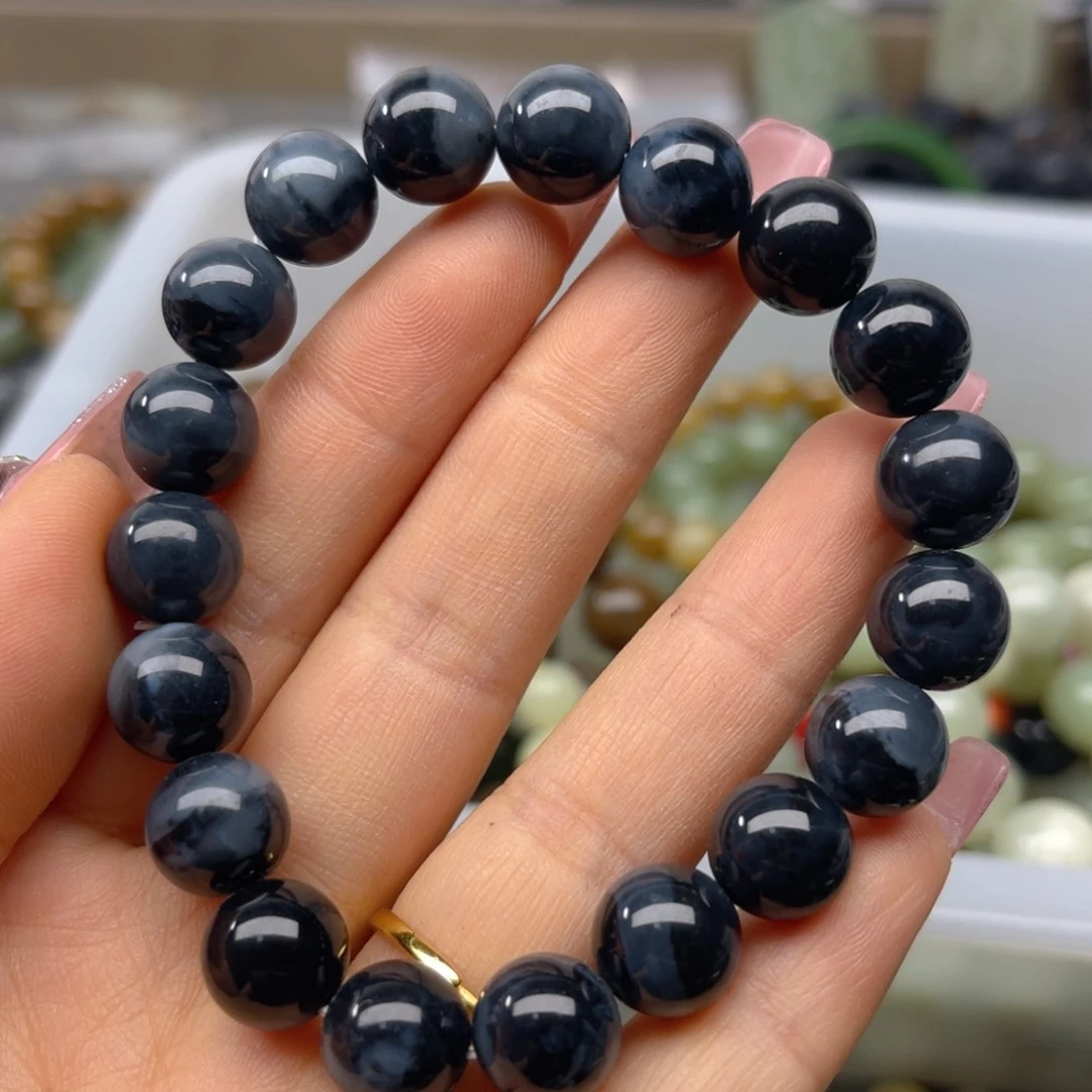 手链未镶嵌和田玉