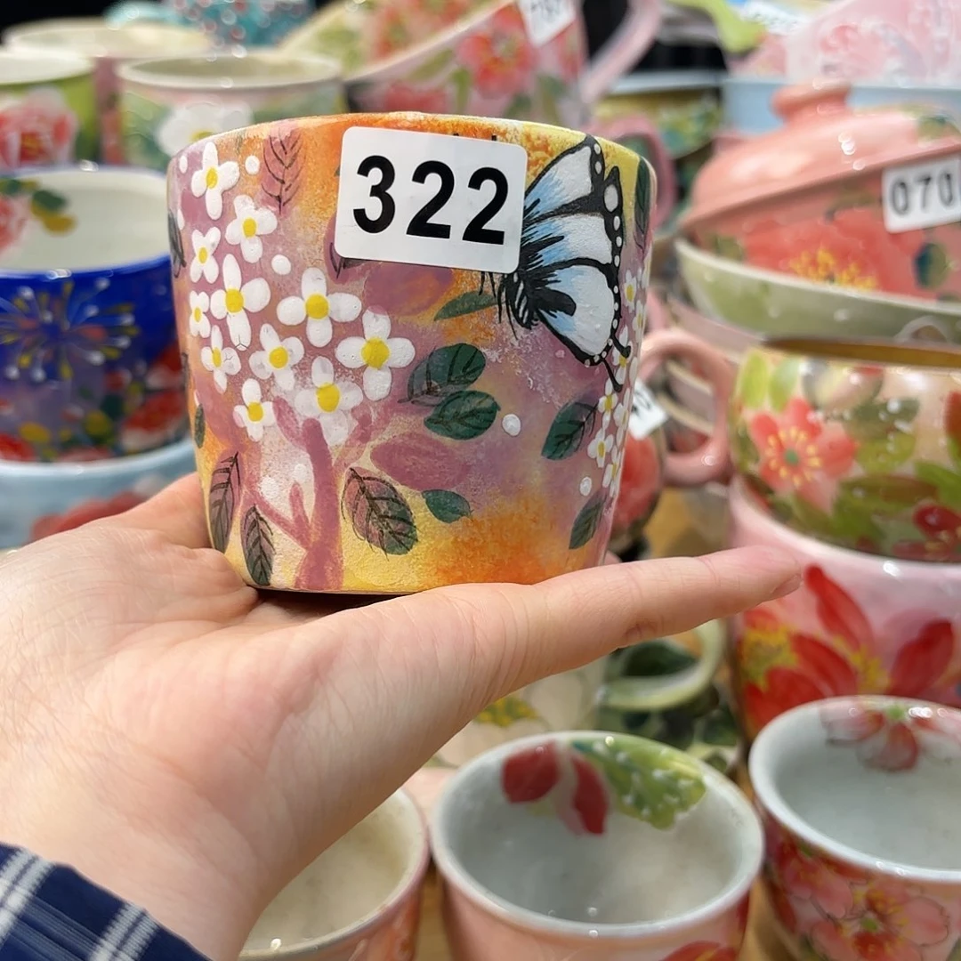 瓷片兔兔盖茨。兔兔好