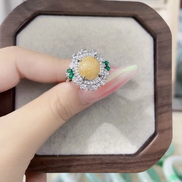 翡翠未镶嵌颈饰天然翡翠Ａ货