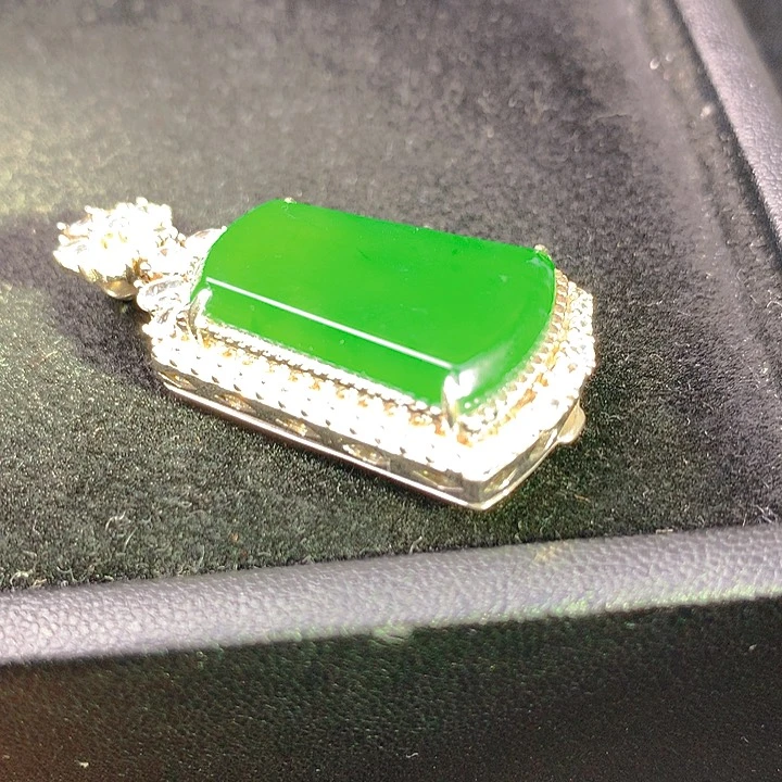翡翠银S925镶嵌颈饰