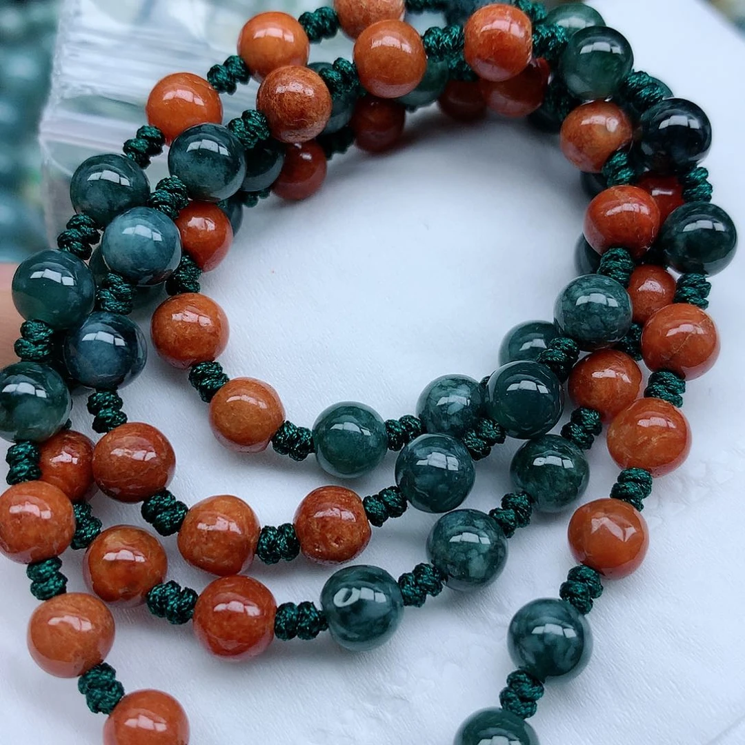 翡翠颈饰未镶嵌手串