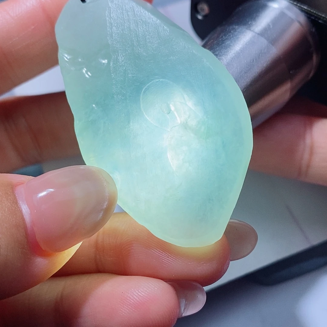 定制翡翠未镶嵌翡翠