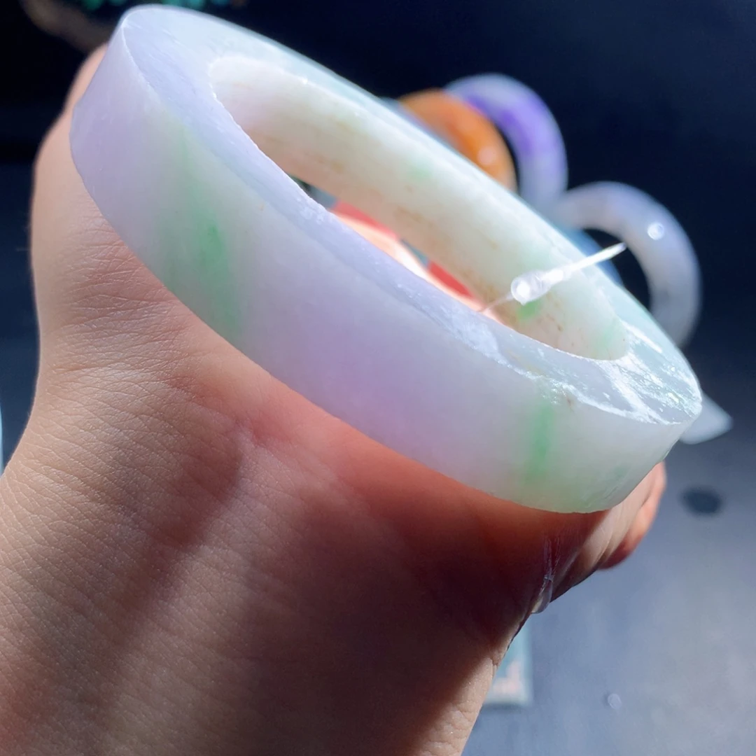 未镶嵌翡翠手镯定制翡翠