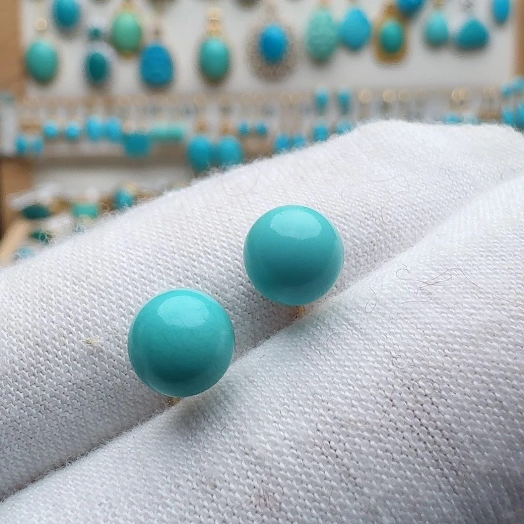 绿松石18K金镶嵌耳饰