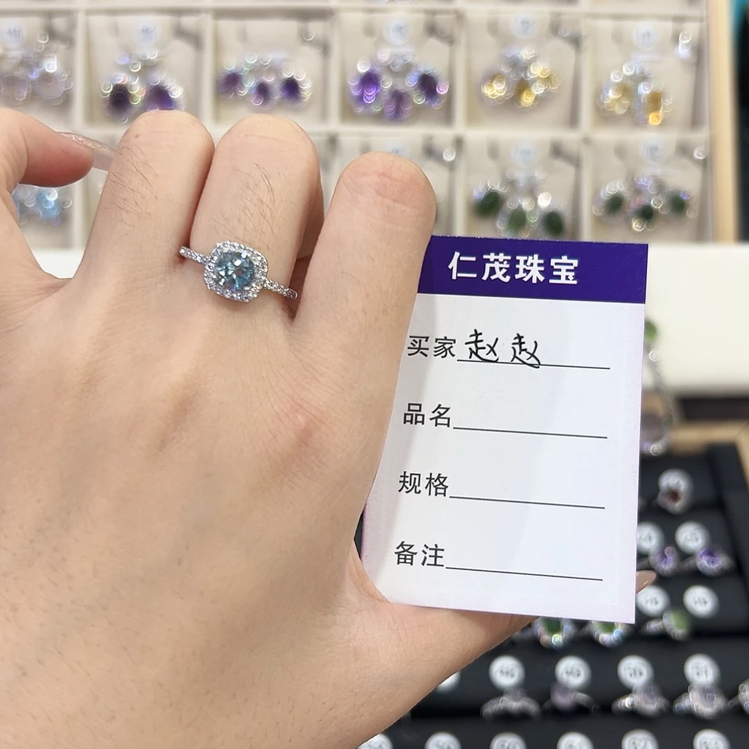 赵***赵戒指银S925镶嵌托帕石