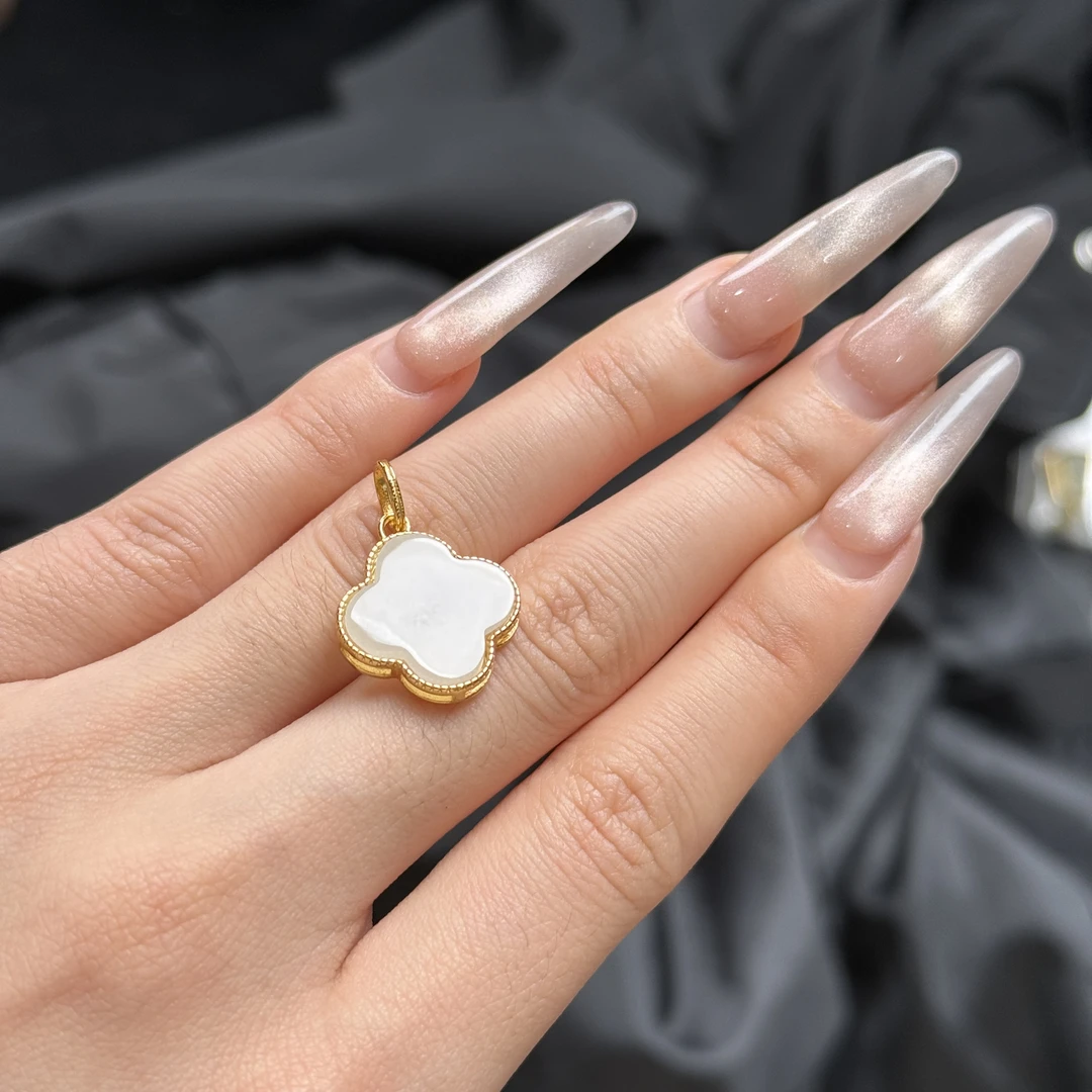 和田玉白玉四叶草吊坠【不含链多样性发货拍一发一】