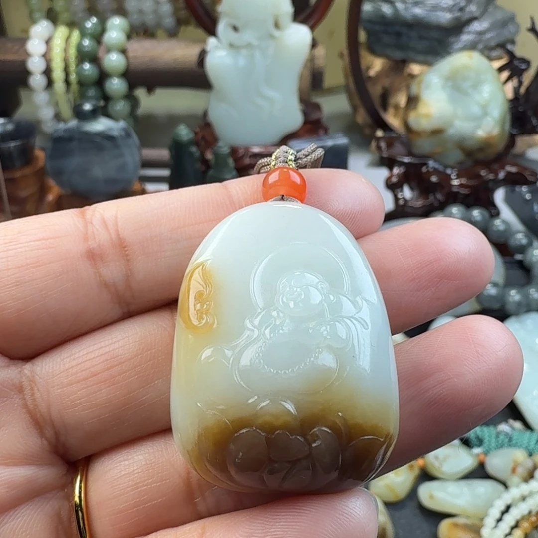 传***缘和田玉未镶嵌颈饰