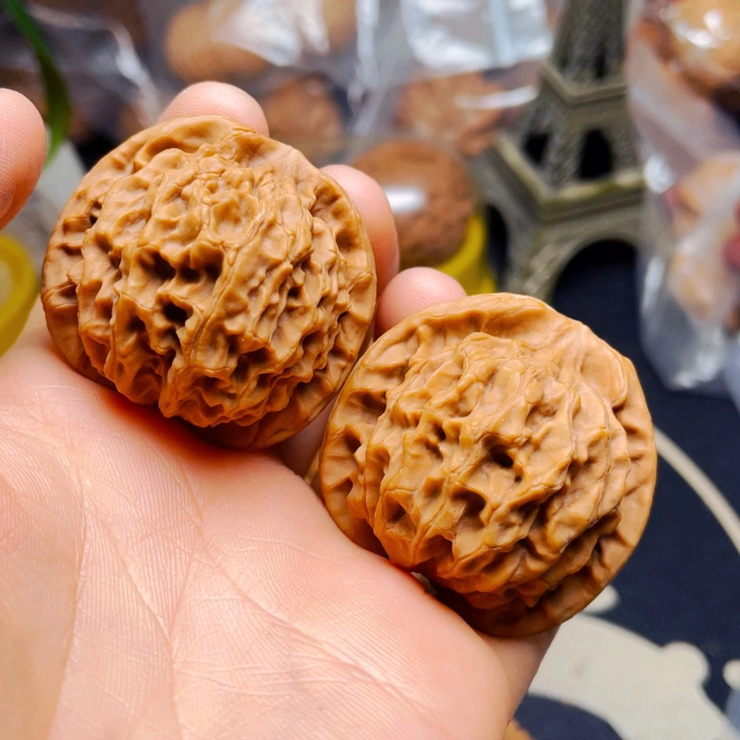 文玩核桃吊坠秦公子