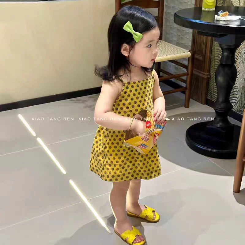 现货!韩系小女孩洋气波点吊带裙夏季2025女宝宝气质度假风背心裙