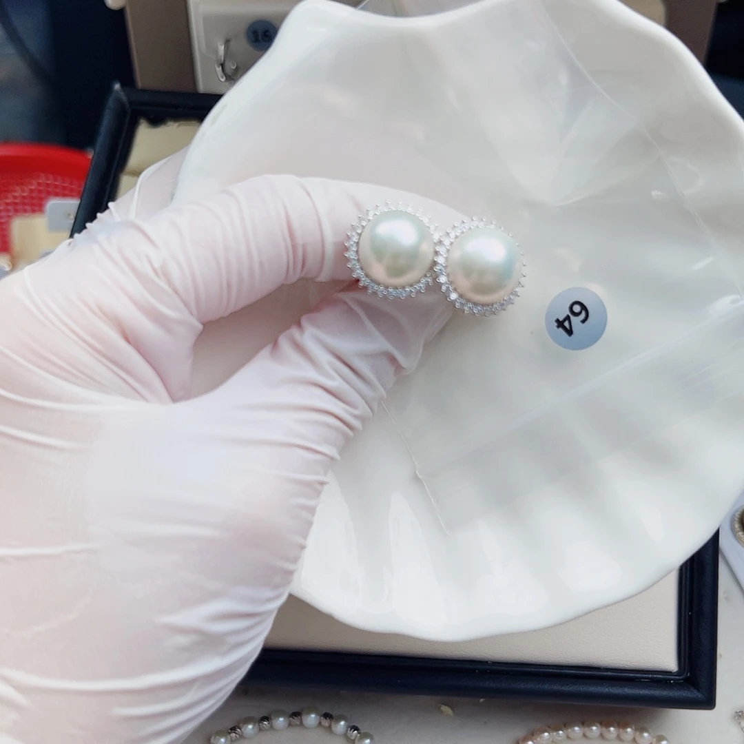 银S925镶嵌淡水珍珠耳饰