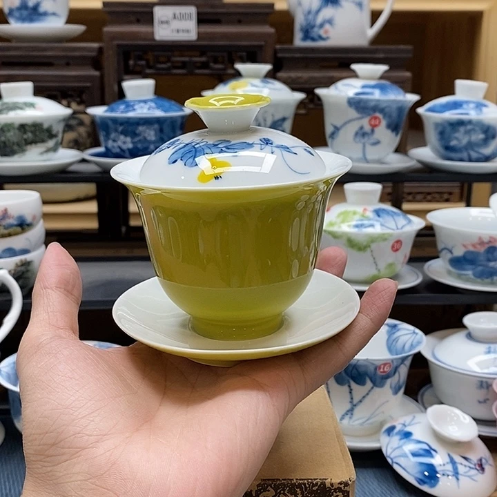 手绘葫芦果盖碗160cc釉下彩微瑕福利款