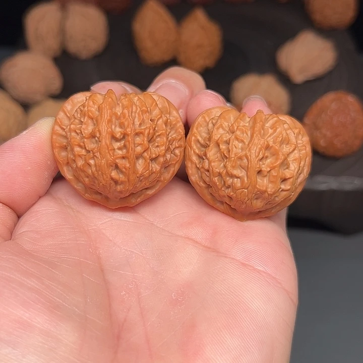 把件文玩核桃红皮宫灯 39+