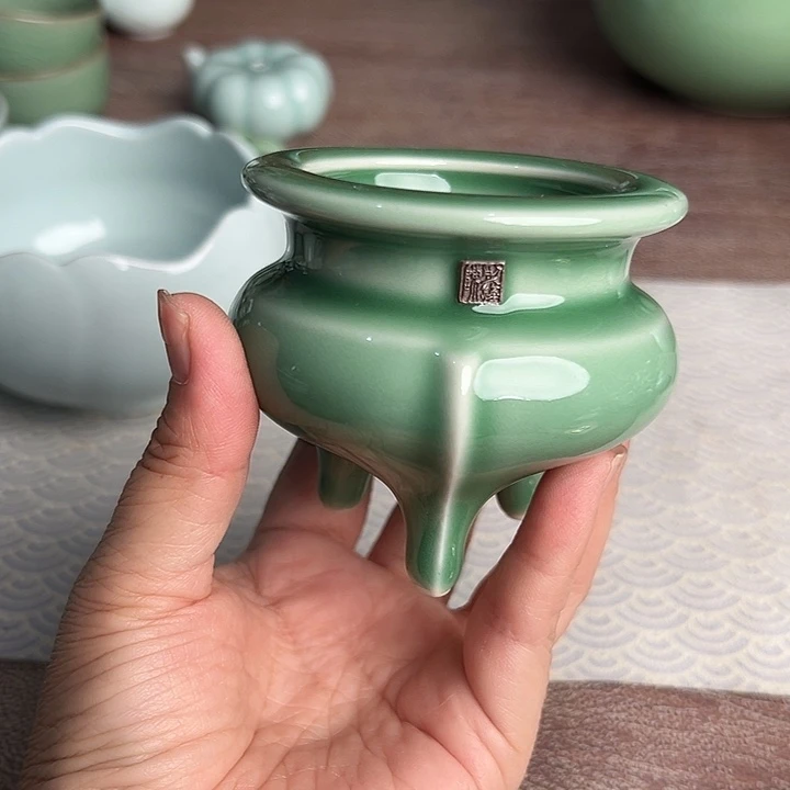 龙泉云间青瓷小米茶器