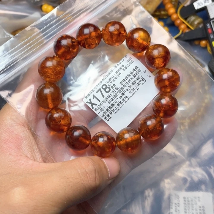 琥珀未镶嵌珠宝奇石