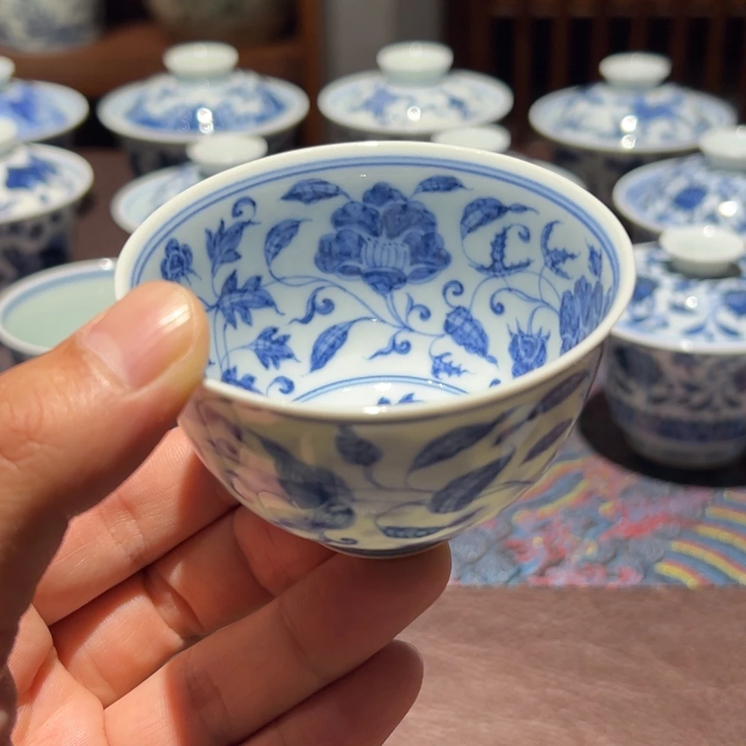 杯精品薄胎青花四季花卉主人杯口径约7.9厘米